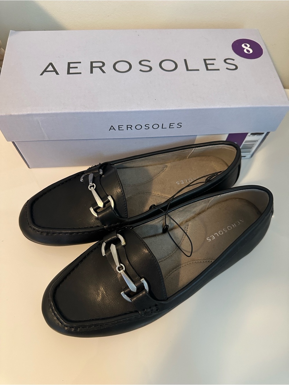 Aerosoles Size 8 Black Leather Loafers with Silver Hardware